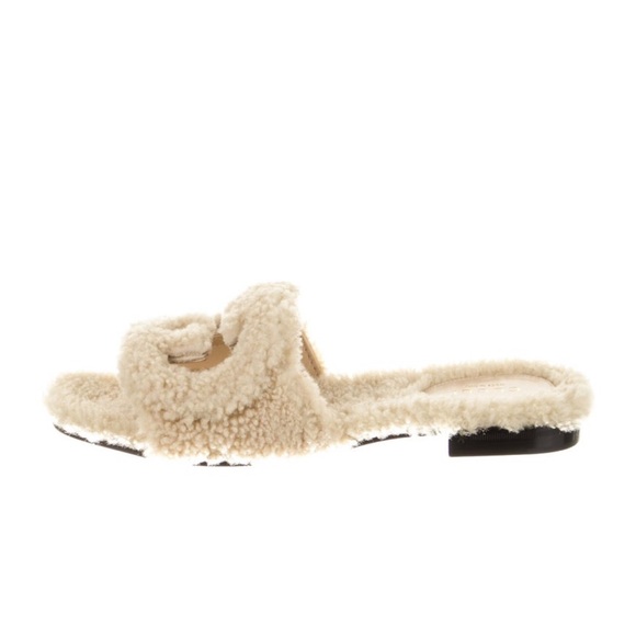 Gucci Shearling Sandals - Picture 1 of 5